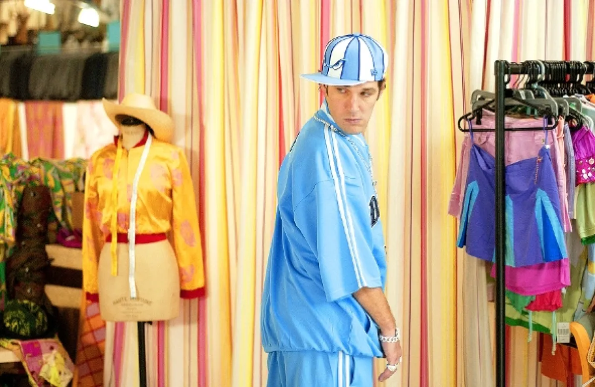 Nestanu se tvojí ženou (I Could Never Be Your Woman), 2007 - fotogaléria