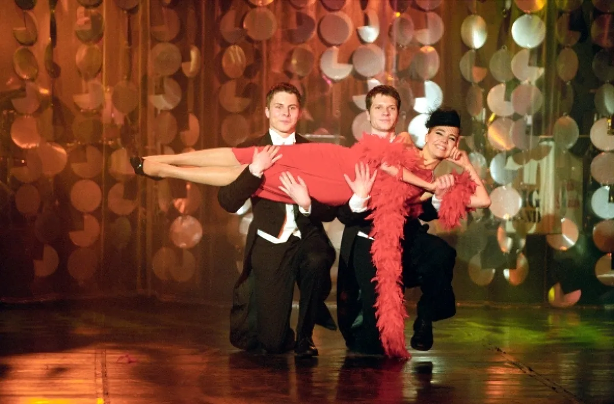 Go-Go šou (*****), 2002 - fotogaléria