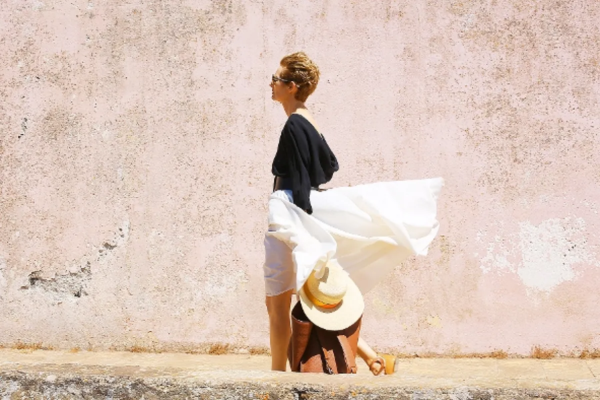 Oslněni sluncem (A BIGGER SPLASH), 2015 - fotogaléria