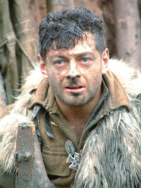 Mŕtva hliadka (Deathwatch), 2004 - fotogaléria