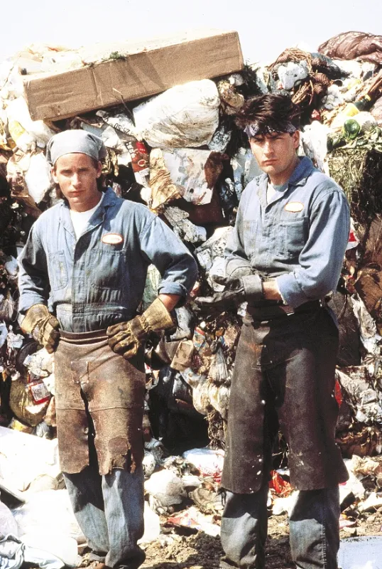 Muži v práci (Men at Work), 1990 - fotogaléria