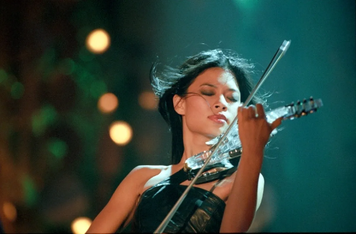Go-Go šou, 2002 - fotogaléria
