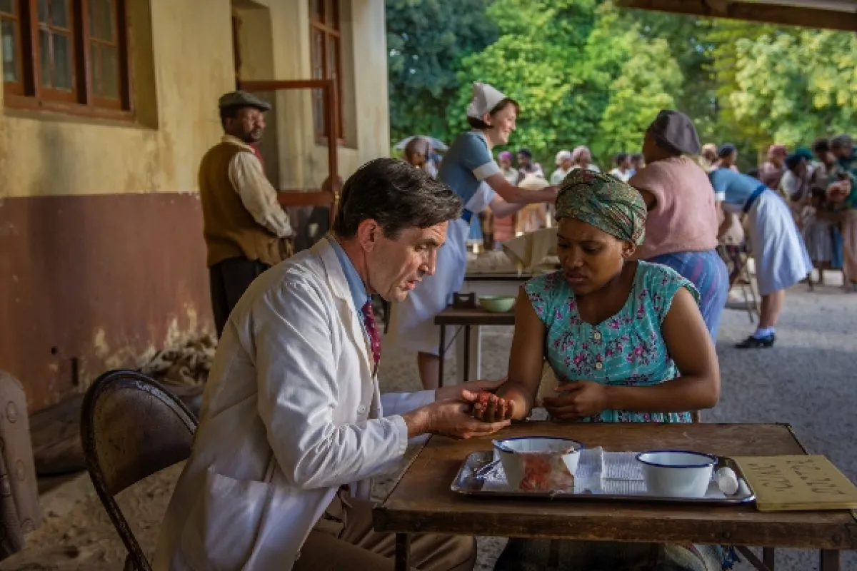Zavolejte porodní sestřičky (Call the Midwife VI - Christmas Special), 2016 - fotogaléria