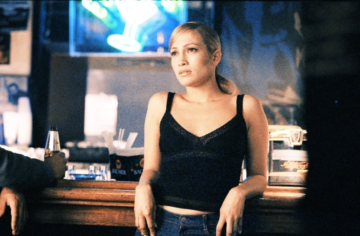 Policajtka (Angel Eyes), 2001 - fotogaléria
