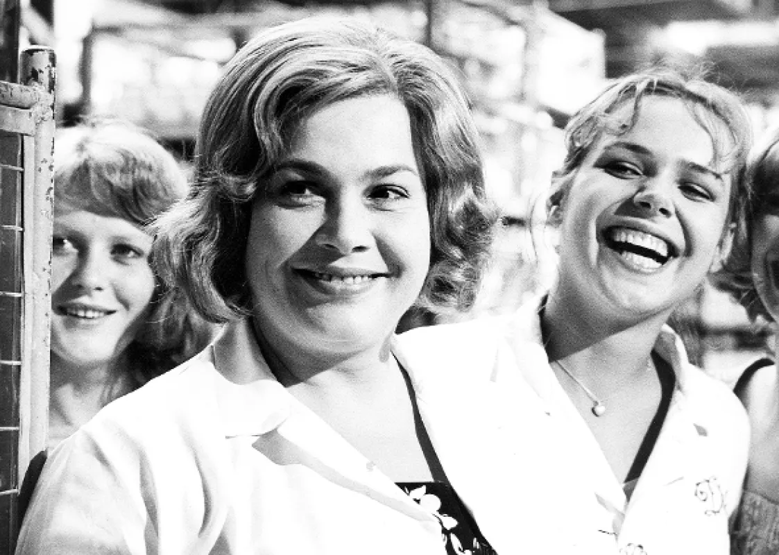 Holky z porcelánu (The Girls From Chinaware), 1975 - fotogaléria