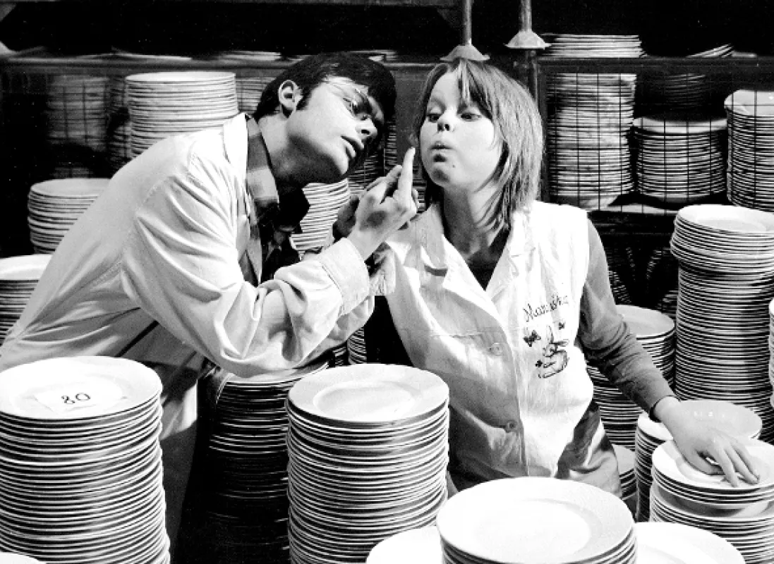 Holky z porcelánu (The Girls From Chinaware), 1975 - fotogaléria