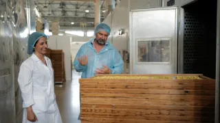 Manu a Matěj na cestě podél Apenin (5/10)