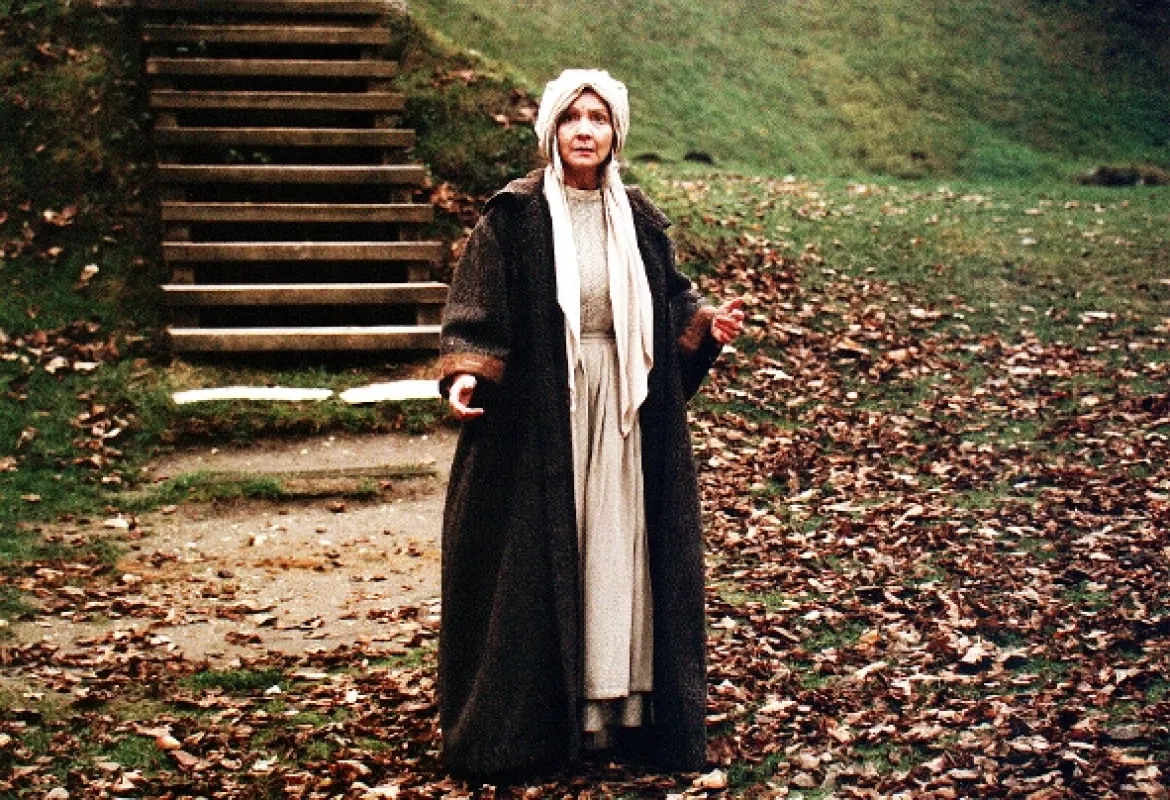 Jabloňová panna, 2000 - fotogaléria