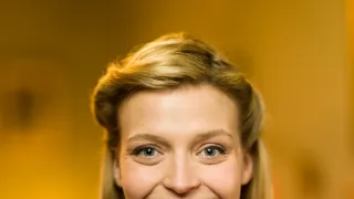 Zlatá labuť (33)