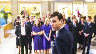 Zlatá labuť (33)