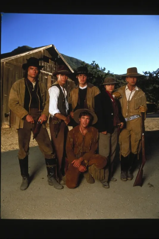 Mladí jezdci (Young Riders, The), 1990 - fotogaléria