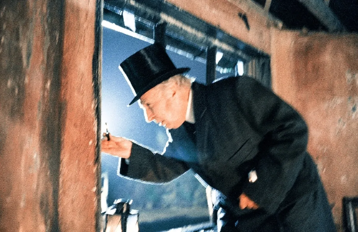 Vražedná místa (Murder Rooms), 2001 - fotogaléria