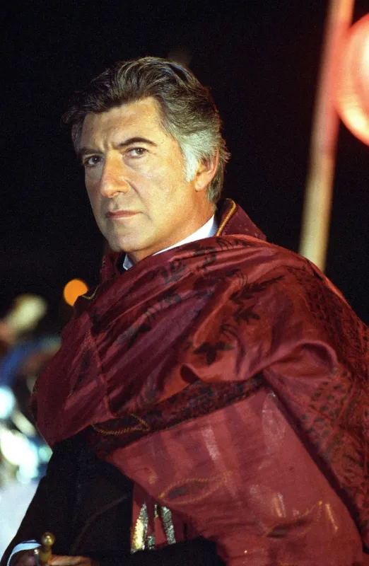 Z pamětí Sherlocka Holmese (The Memoirs Of Sherlock Holmes), 1994 - fotogaléria