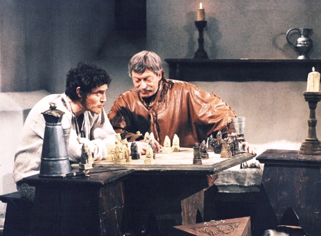 Královský gambit, 1974 - fotogaléria