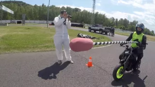 Blondína, Majster a Zabijak