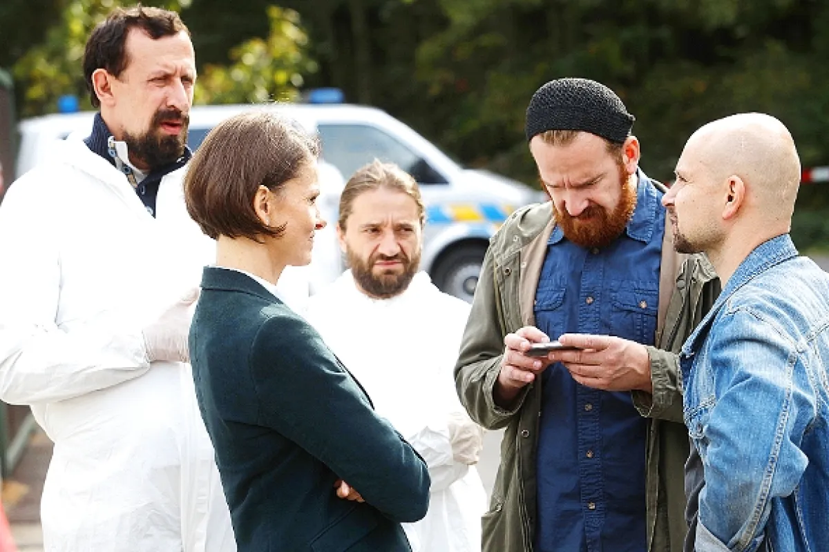 Päť mŕtvych psov, 2016 - fotogaléria