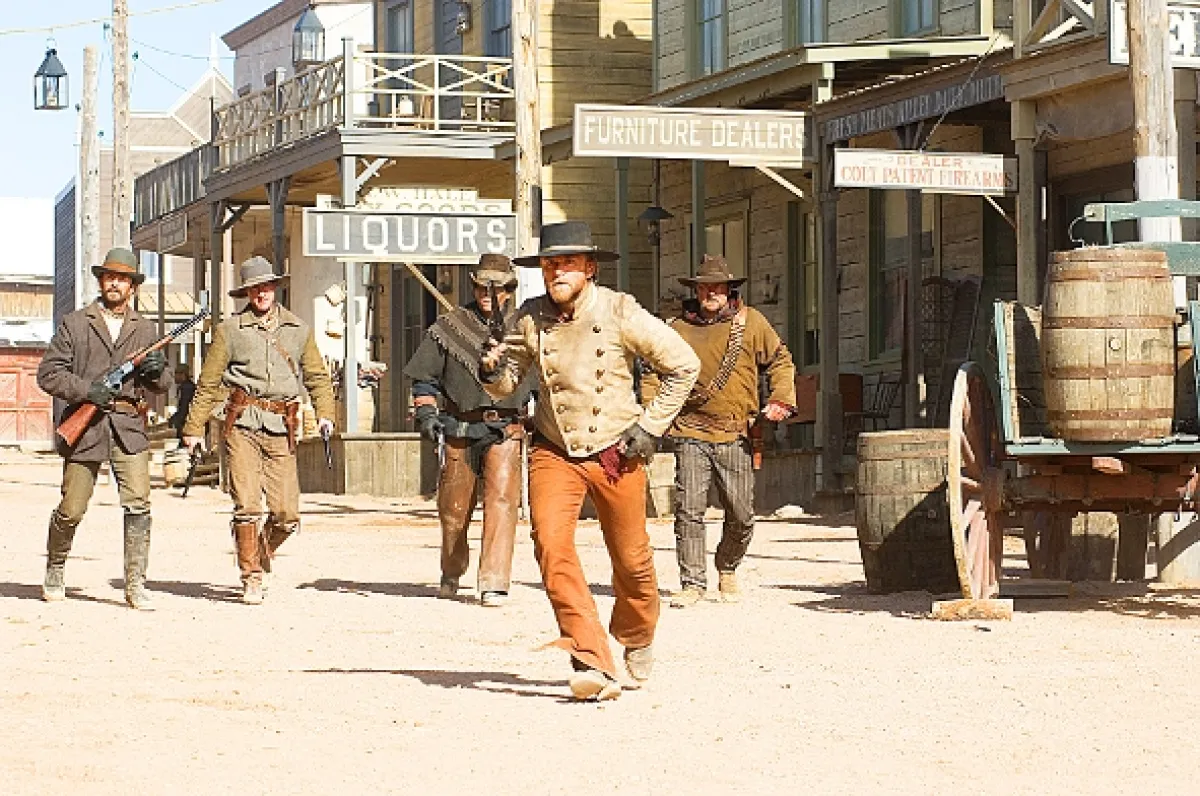 3:10 Vlak do Yumy (3:10 to Yuma), 2007 - fotogaléria