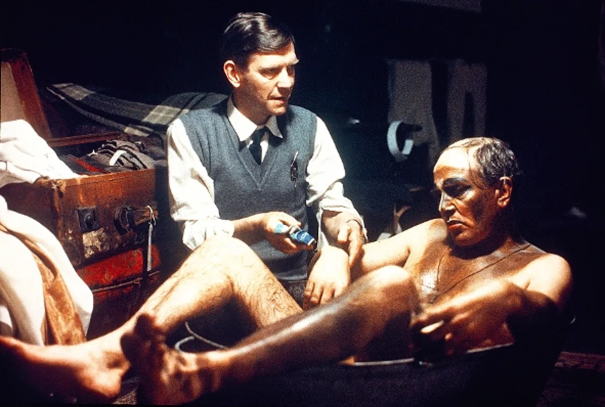 Garderobiér (Dresser, The), 1983 - fotogaléria