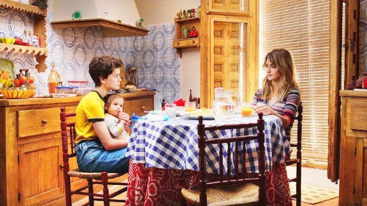 Paralelní matky (Madres Paralelas), 2021 - fotogaléria