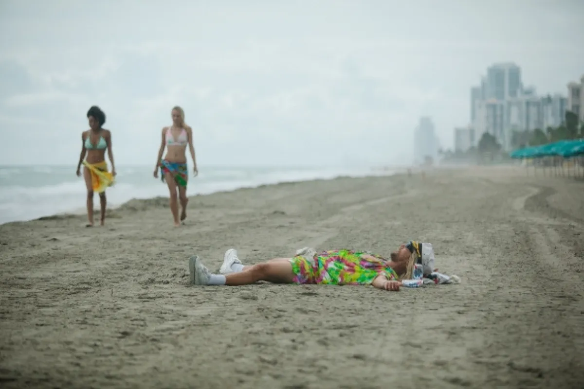 Plážový povaleč (THE BEACH BUM), 2018 - fotogaléria