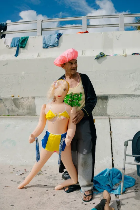 Plážový povaleč (THE BEACH BUM), 2018 - fotogaléria