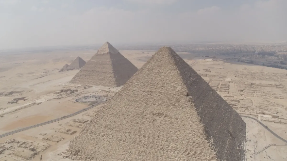 Uvnitř pyramid, 2023 - fotogaléria
