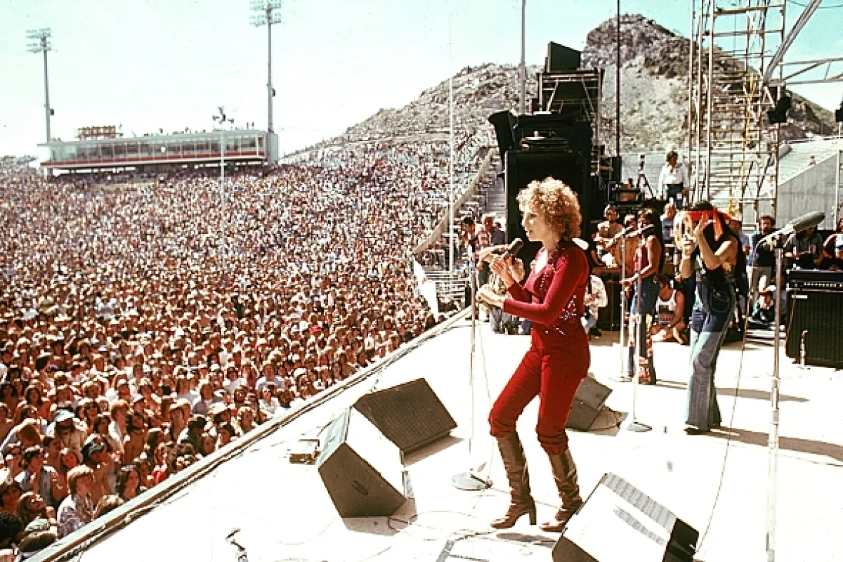Zrodila se hvězda (A Star Is Born), 1976 - fotogaléria