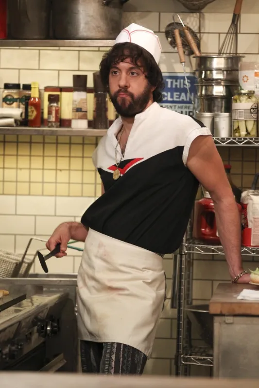 2 $ocky (2 Broke Girls III), 2013 - fotogaléria