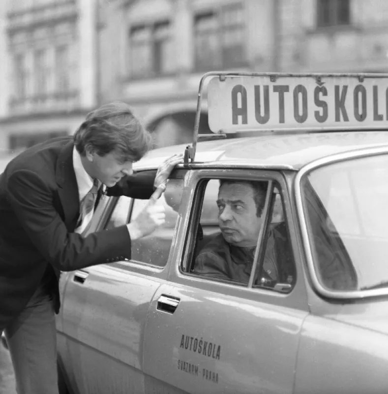 Prikázaný smer jazdy, 1977 - fotogaléria