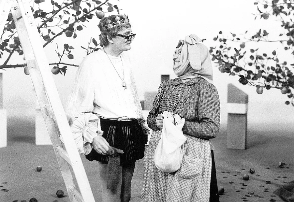 Jablíčko se dokoulelo, 1977 - fotogaléria