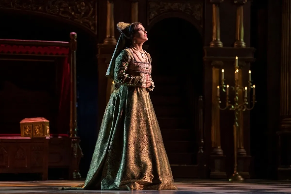 G. Donizetti: Anna Boleynová - fotogaléria