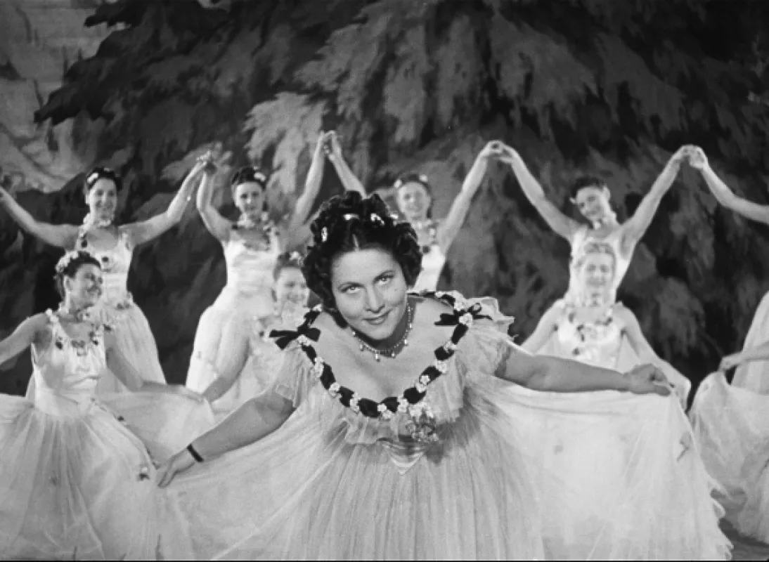 Tanečnice, 1943 - fotogaléria