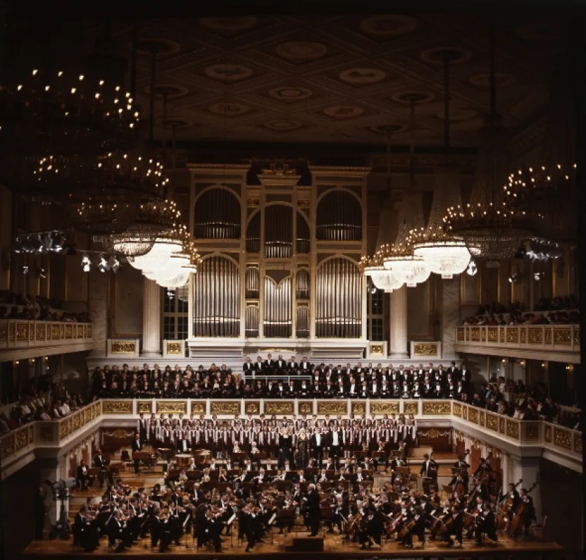 Bernstein řídí devátou - fotogaléria