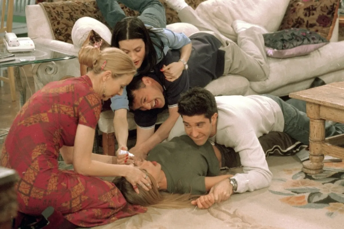 Přátelé (Friends V), 1998 - fotogaléria