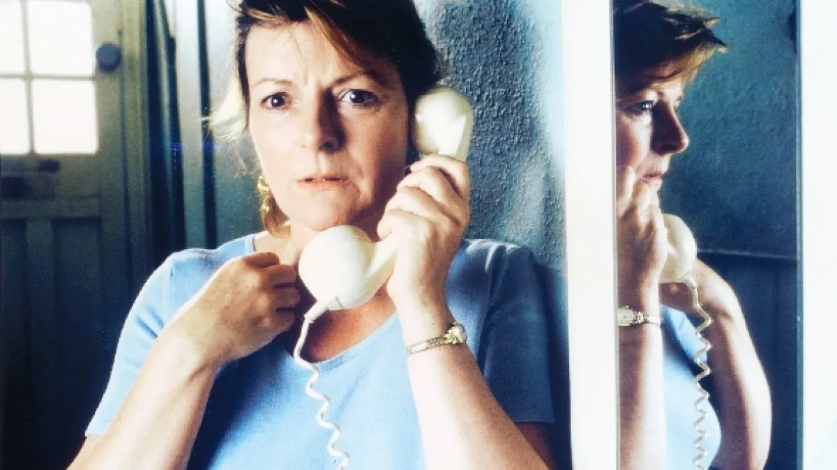 Tajnosti a lži (Secrets & Lies), 1996 - fotogaléria