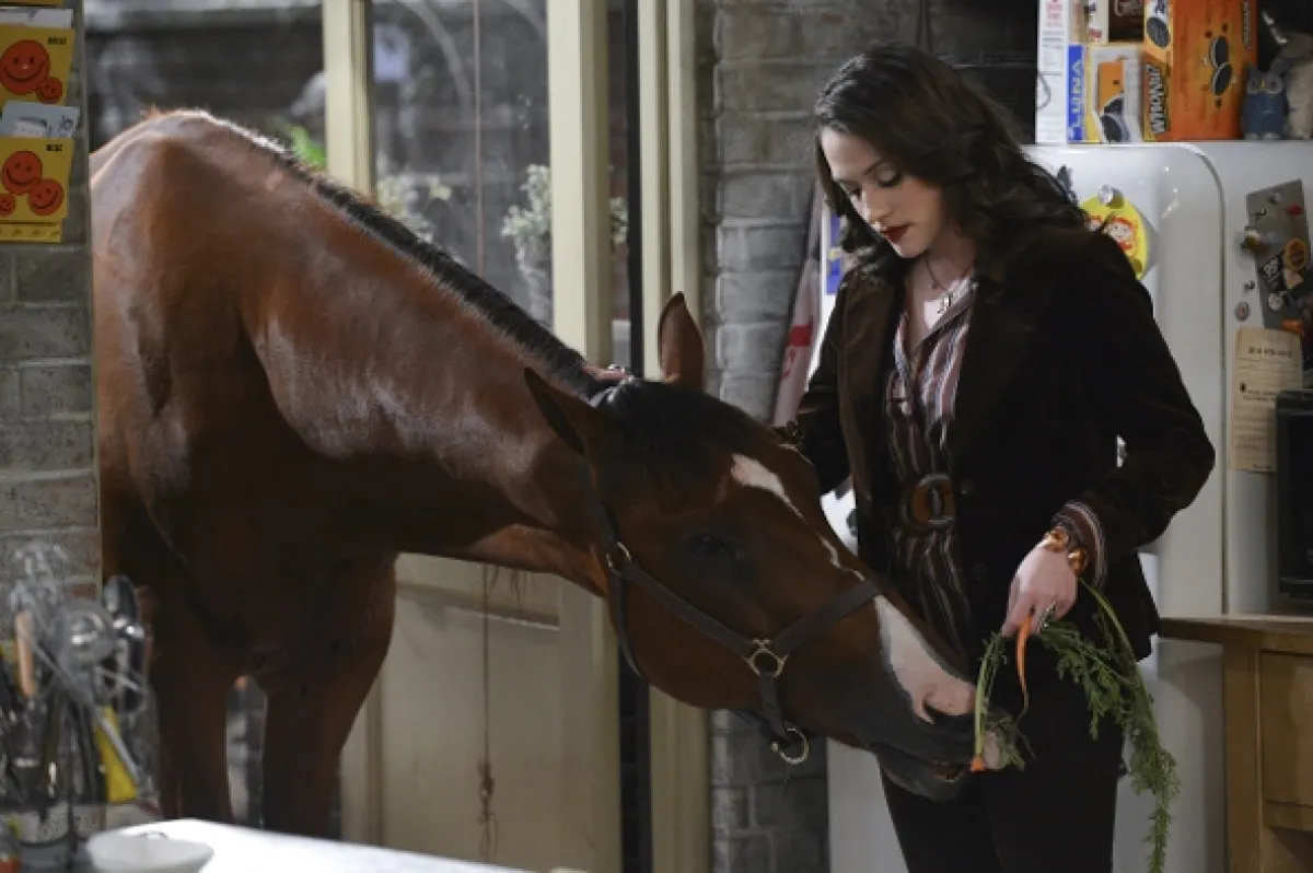 2 $ocky (2 Broke Girls), 2011 - fotogaléria