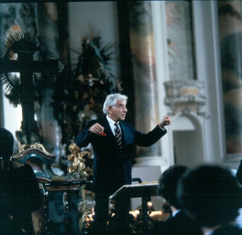 Bernstein řídí Haydnovu válečnou mši, 1985 - fotogaléria