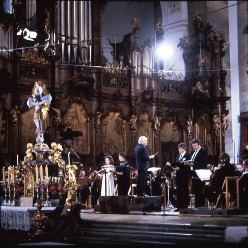 Bernstein řídí Haydnovu válečnou mši, 1985 - fotogaléria