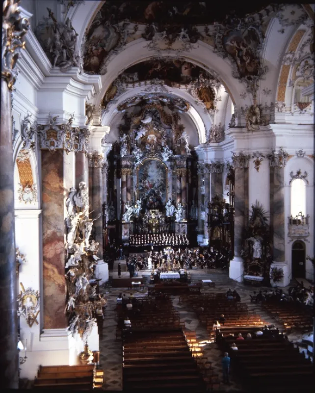 Bernstein řídí Haydnovu válečnou mši, 1985 - fotogaléria
