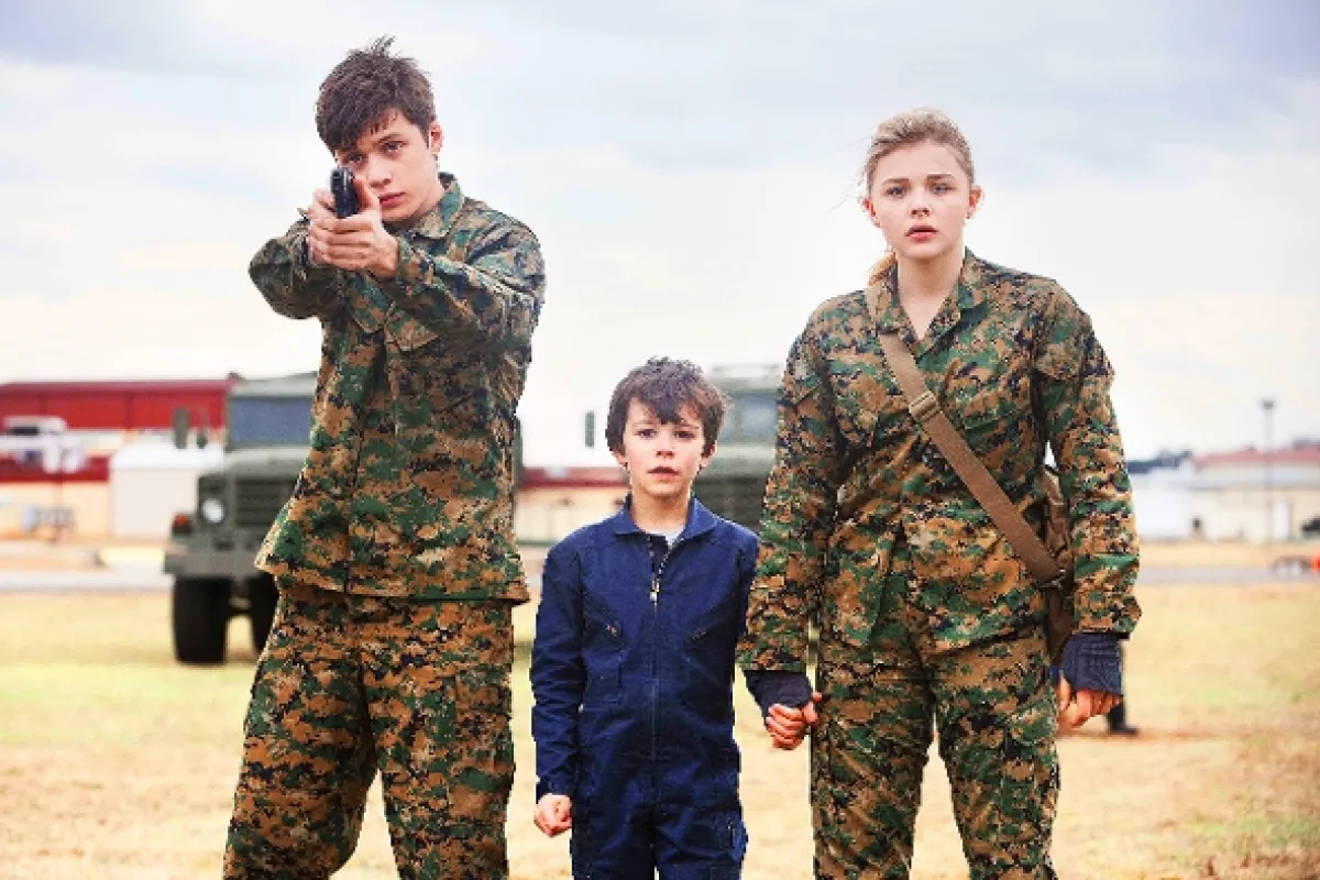 Pátá vlna (The 5th Wave), 2016 - fotogaléria