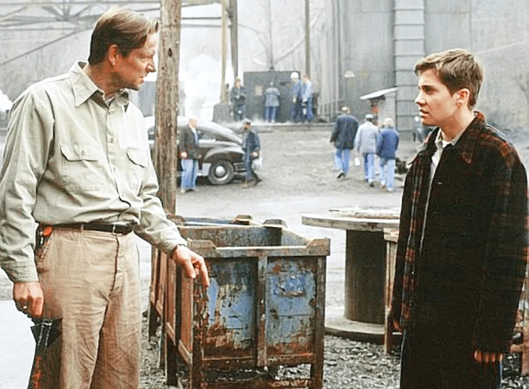 Októbrové nebo (October Sky), 1999 - fotogaléria