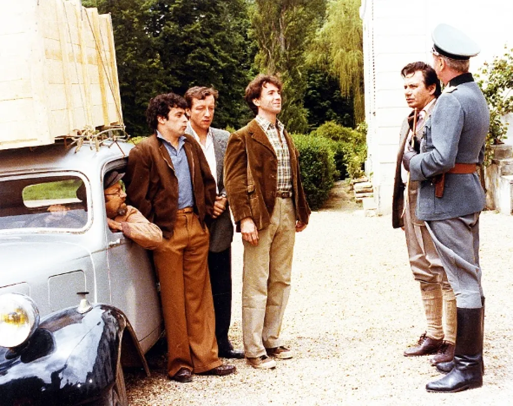 Stepujúca stonožka, 1977 - fotogaléria