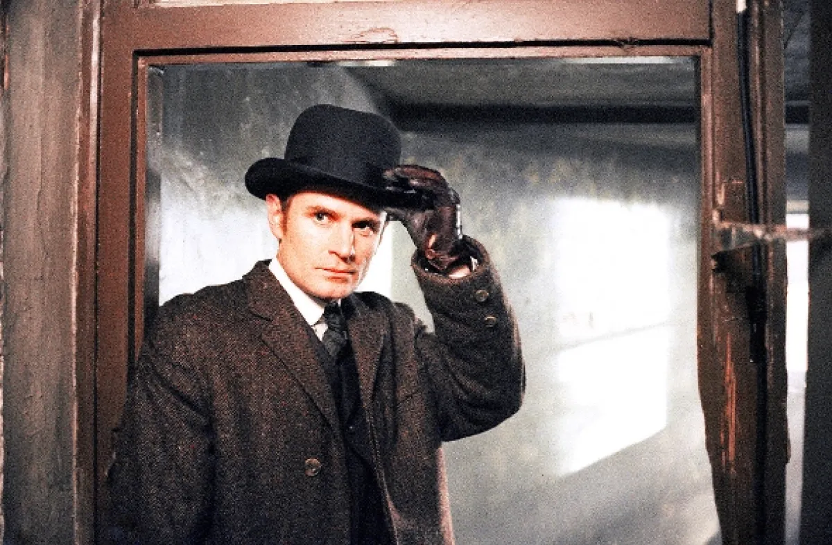 Vražedná místa (Murder Rooms), 2001 - fotogaléria
