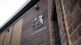 Vo väznici Belmarsh (2/2)