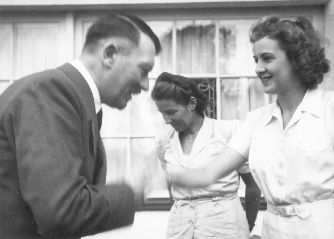 Adolf a Eva: Příběh jedné lásky - fotogaléria