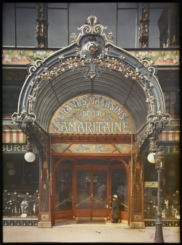 Pařížské paláce pokušení - fotogaléria