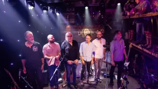 Doupě Roberta Křesťana & Druhé trávy