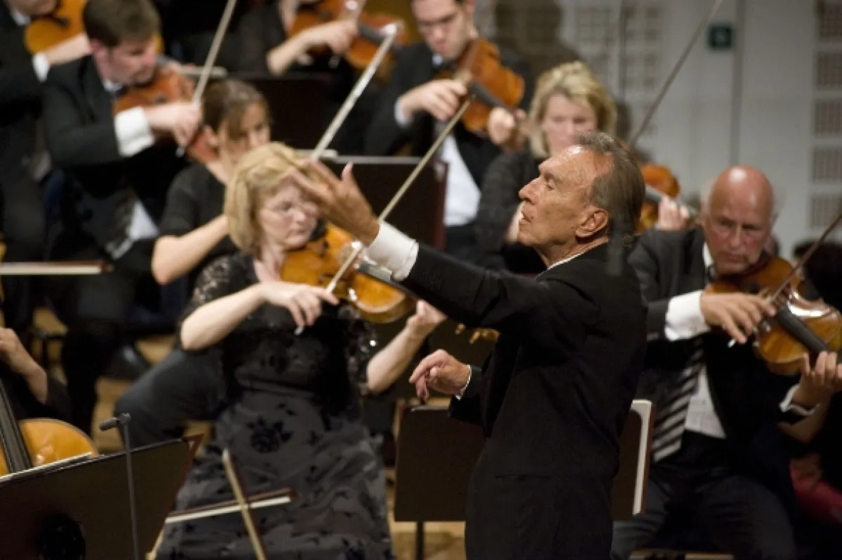 Claudio Abbado diriguje Prokofjeva a Mahlera, 2009 - fotogaléria