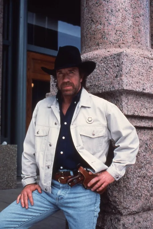 Walker, a texasi kopó (Walker Texas Ranger III), 1996 - fotogaléria