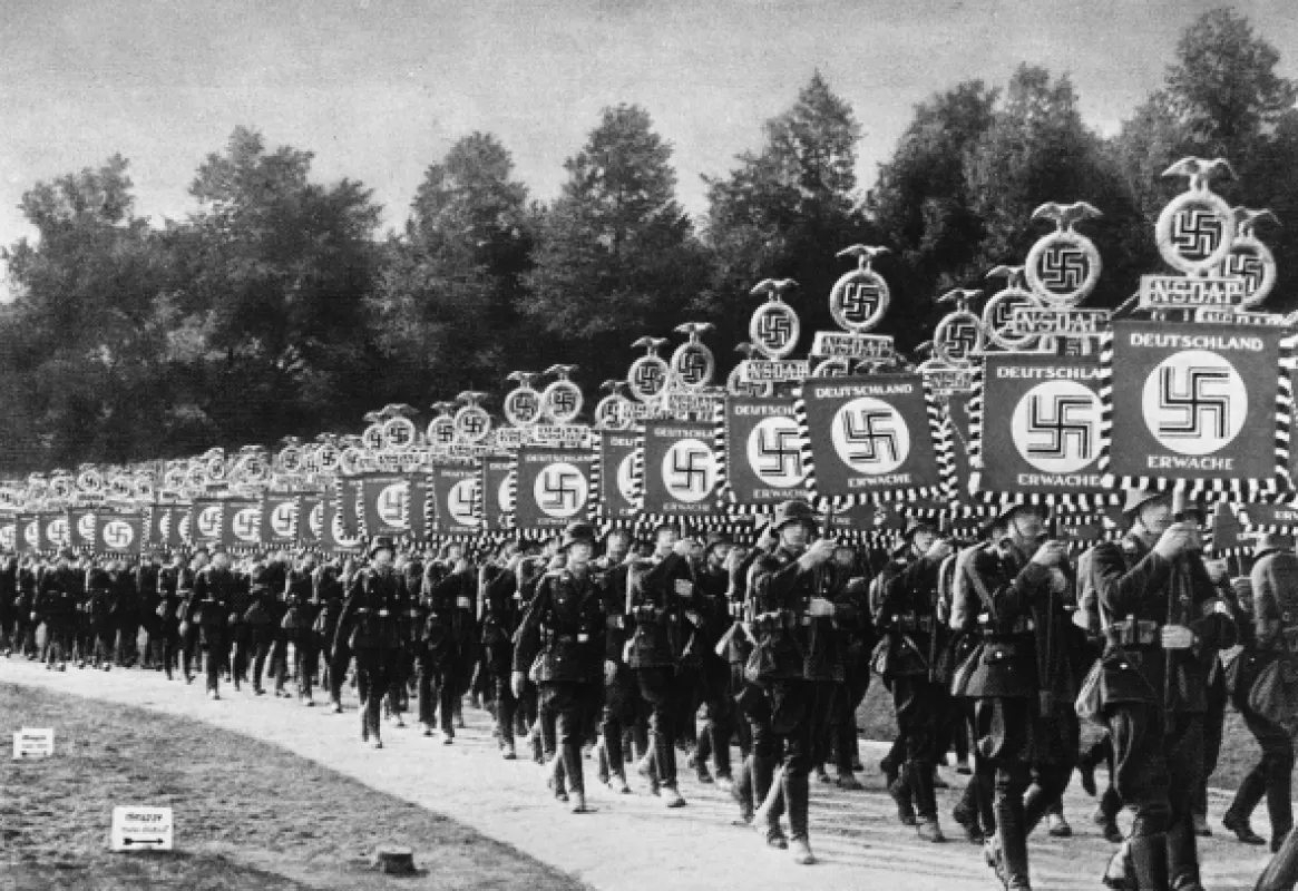 Hitler a nacisti (Hitler and the Nazis), 2011 - fotogaléria